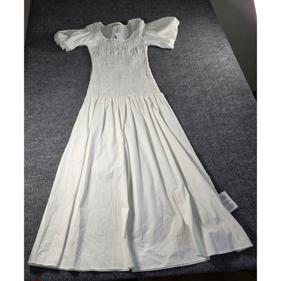 Topshop Dresses & Skirts - Topshop White Smocked Puff Sleeve Maxi Dress Cotton Square Neck NWT Size 4